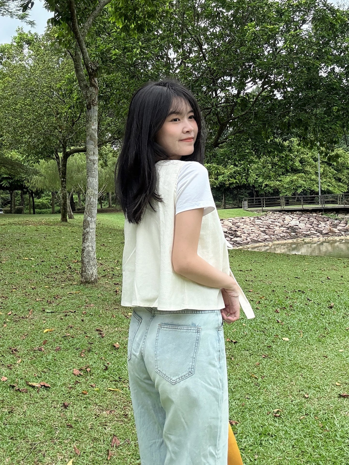 Layer me up(beige color vest)