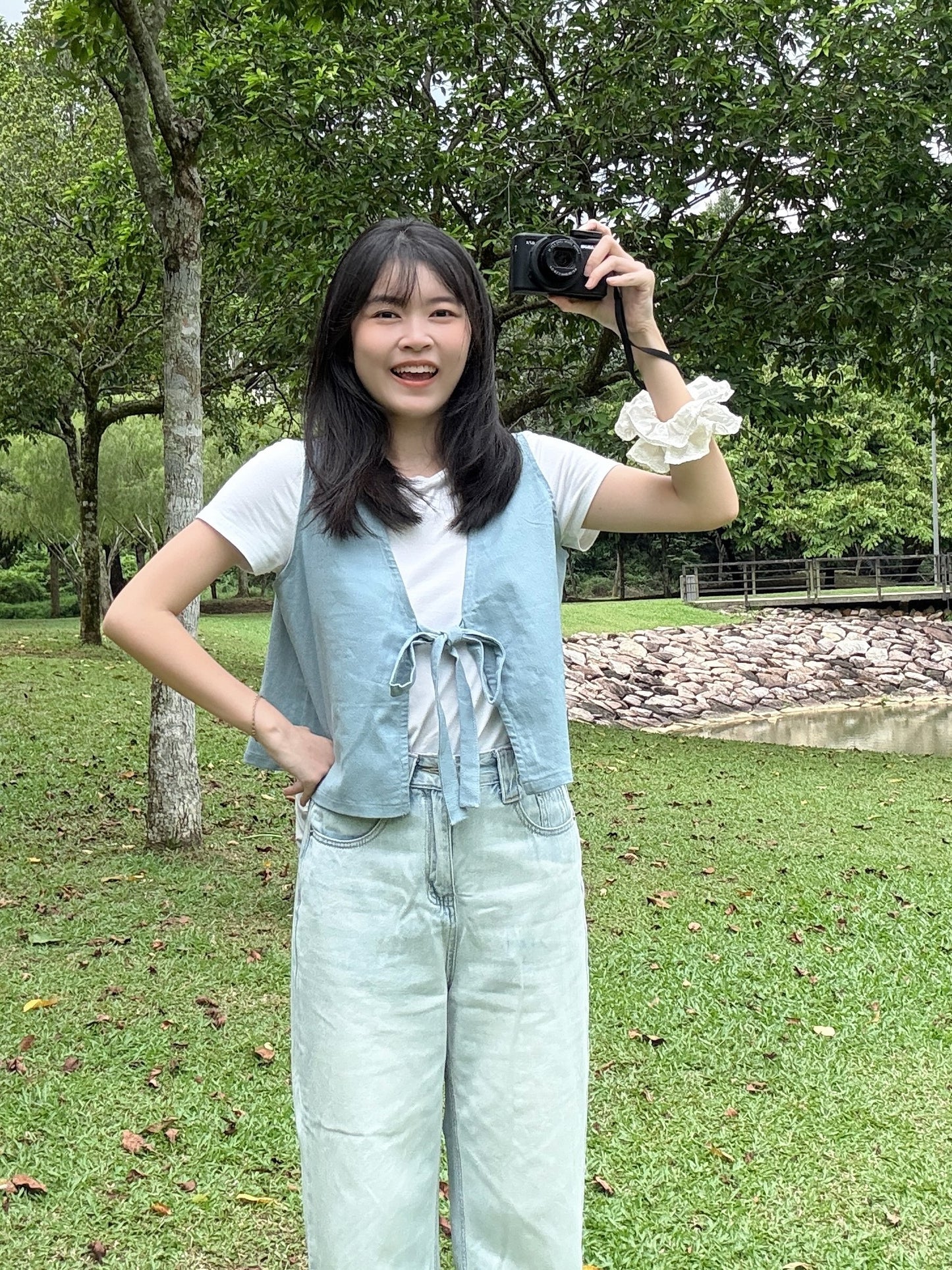 Layer me up(blue color vest)