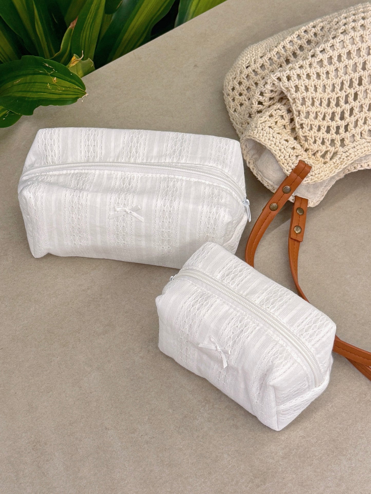 Daisy Pouch (S&M size)