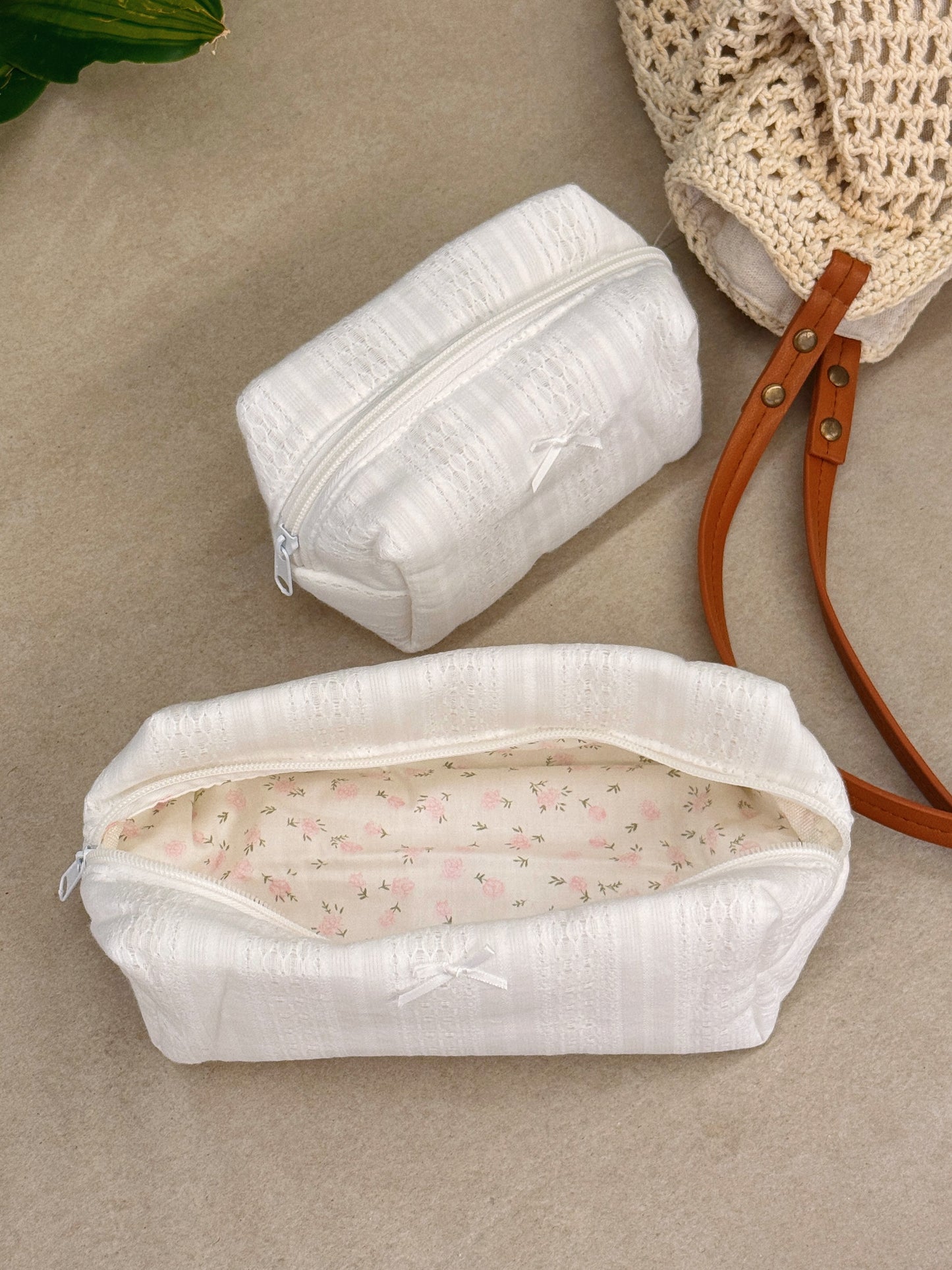 Daisy Pouch (S&M size)