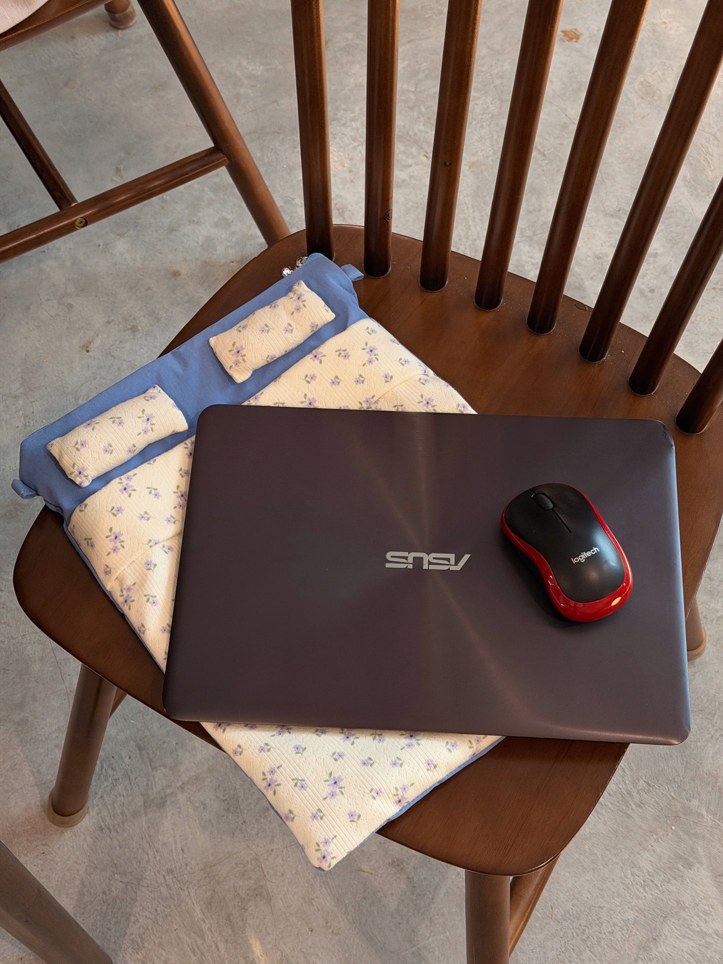 “Pillow” Laptop Sleeve